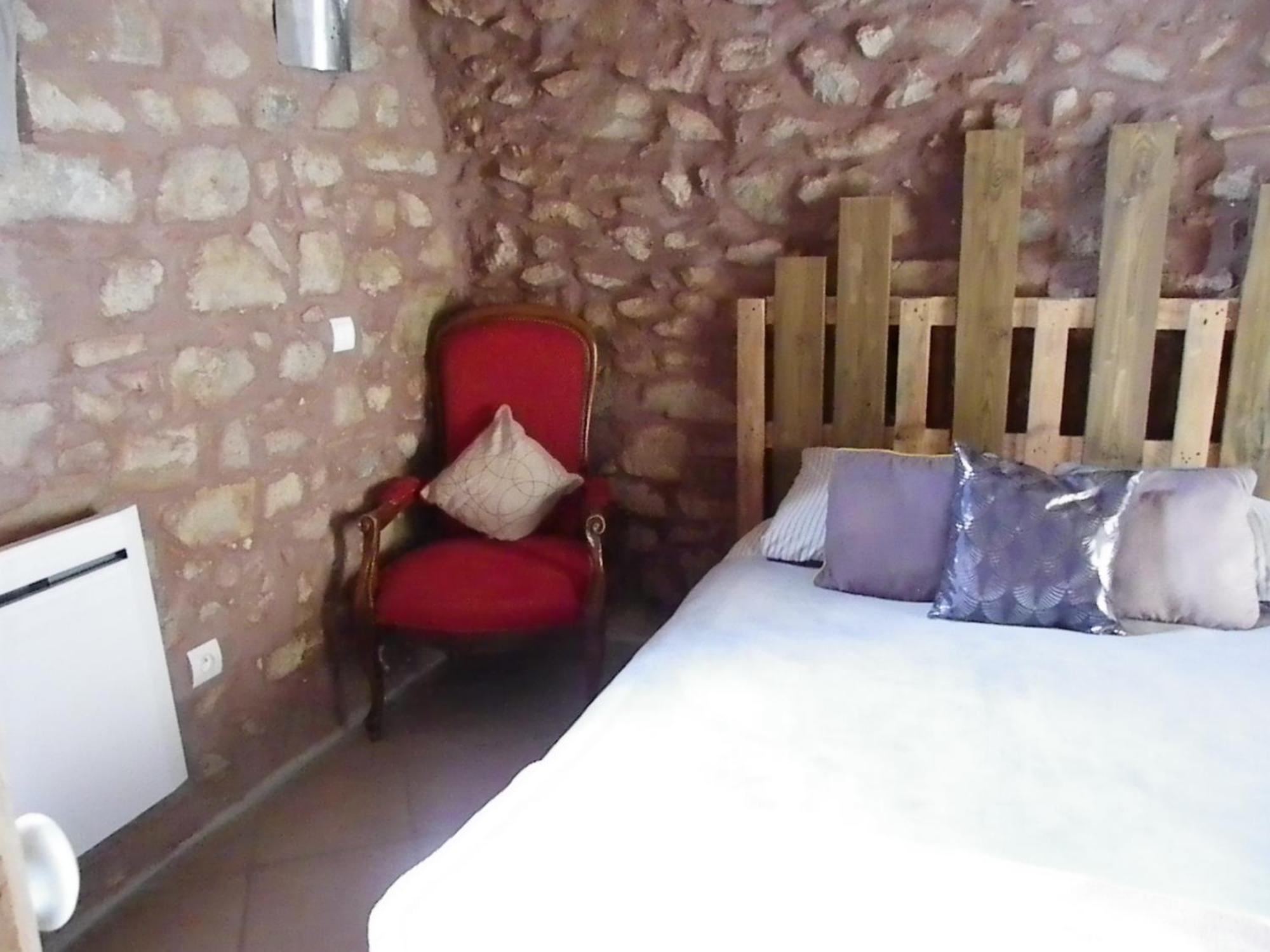 Le Donjon De La Reine Margot Bed & Breakfast Beaumont  Luaran gambar